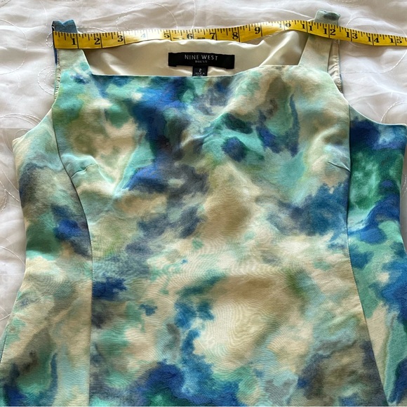 Nine West Women’s Size 2 Knee Length Multi Color Sleeveless Dress - Picture 3 of 15